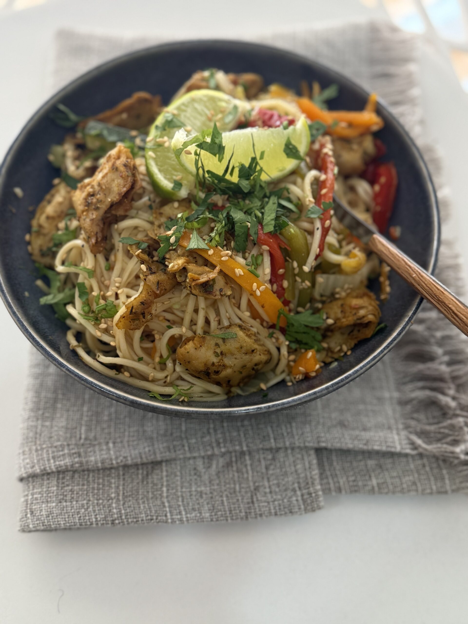 NOODLES DE VERDURAS Y POLLO