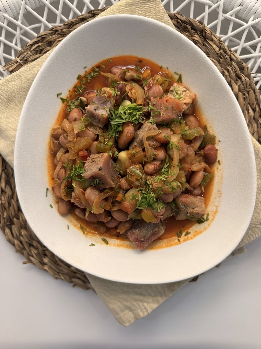 GUISO DE HABICHUELAS PINTAS CON ATÚN